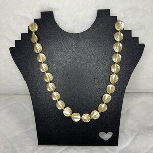VINTAGE 1960s LEMON CANDY FROSTED LUCITE BEADED NECKLACE W/GOLD TONE CLASP